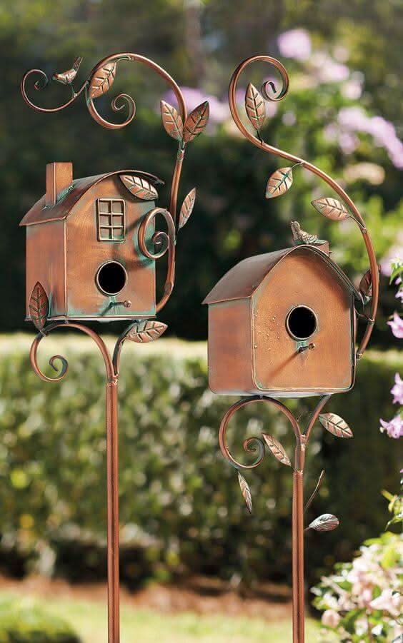 BowLift | Metal Garden Birdhouse Stake Decorative Outdoor