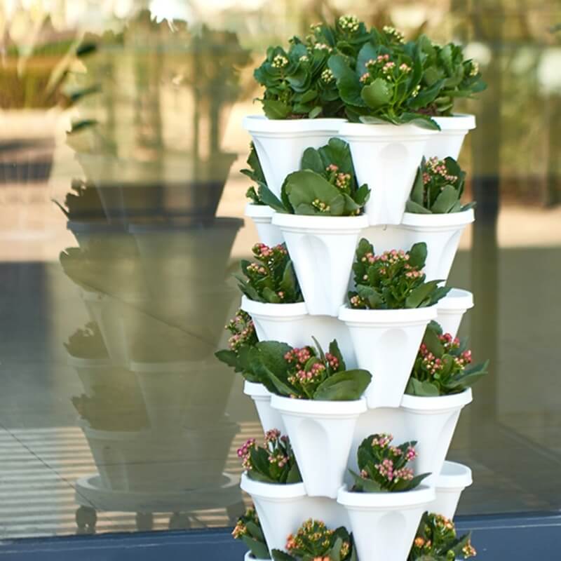 BowLift | StrawberryStack Space-Saving Stackable Planters