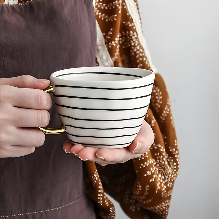Ceramic mug with geometric design – Stylish and modern | Ideal for coffee or tea | Bowlift