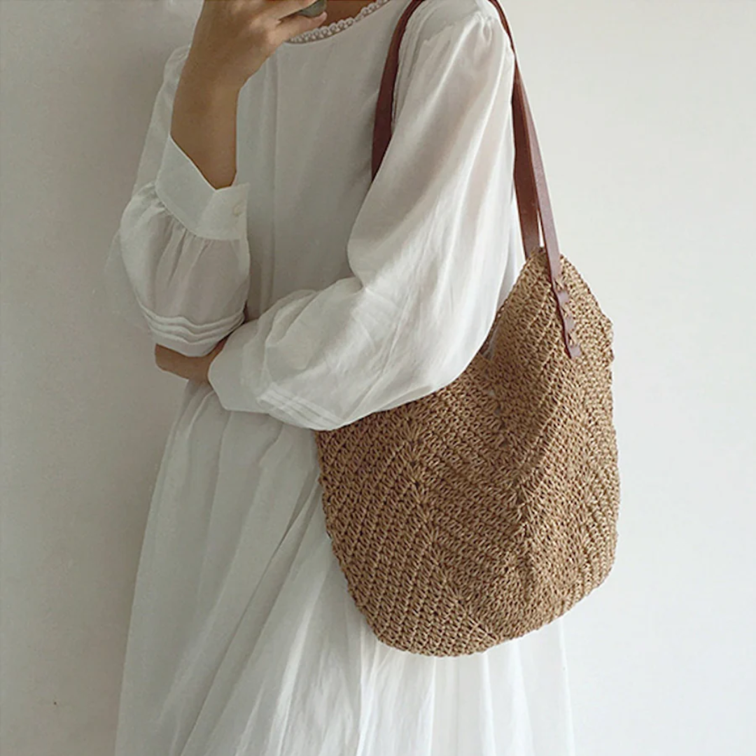 BowLift | Stylish Shoulder Bag for Women - BreezeWoven