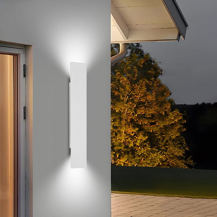 BowLift | Outdoor Wall Light with Modern Waterproof Design
