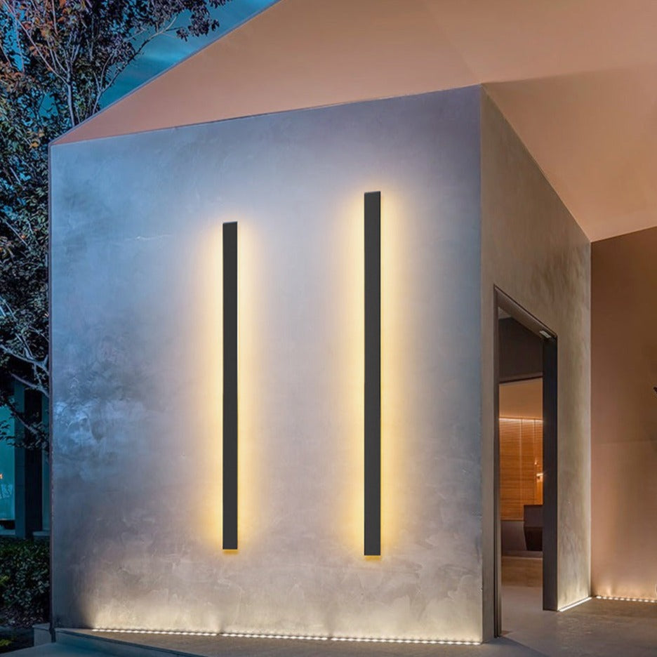 BowLift | Outdoor Wall Light Black Aluminium LED Fixture