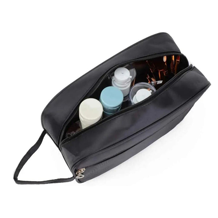 Elegant and functional waterproof toiletry bag | Bowlift
