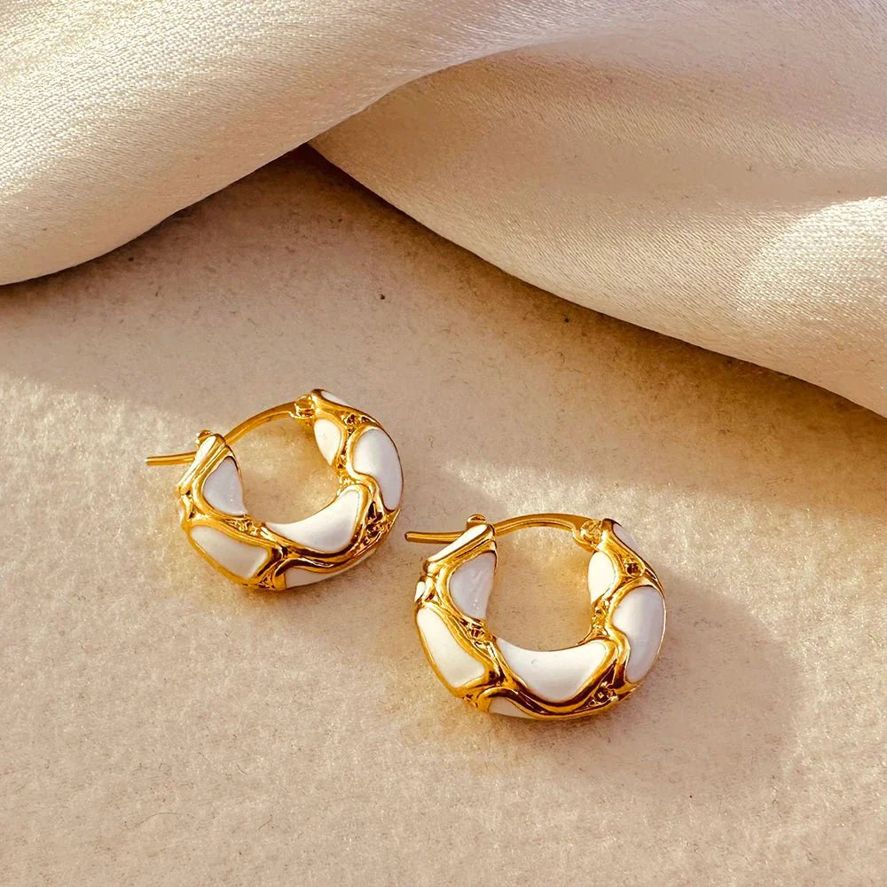 BowLift | Textured Gold Contrast Hoop Earrings