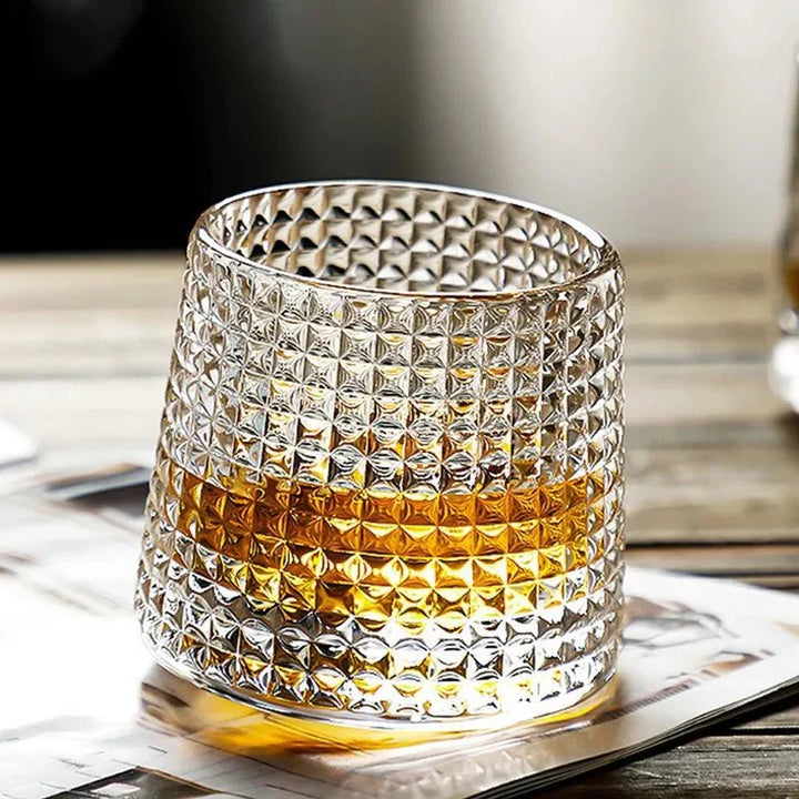 BowLift | Textured Whisky Glass with Wave Effect