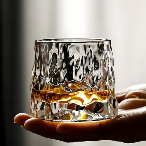 SwirlSip – Rotatable, textured whiskey glass with a striking ribbed design Bowlift