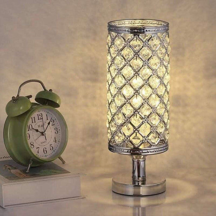 BowLift | SOLVINA – Radiant Table Lamp