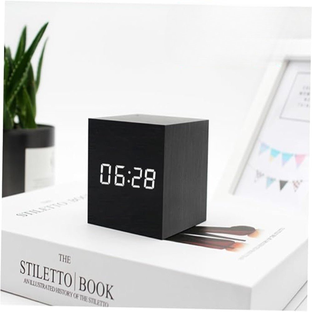 BowLift | ZENICUBE – Minimalist LED Alarm Clock with Time, Date & Temperature Display