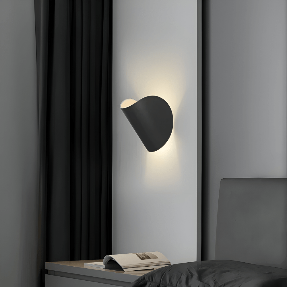 BowLift | Twist WallLight – Rotatable Wall Lamp for Custom Lighting
