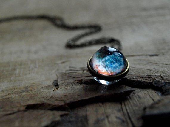 Cosmos - The Universe in a Necklace | Bowlift