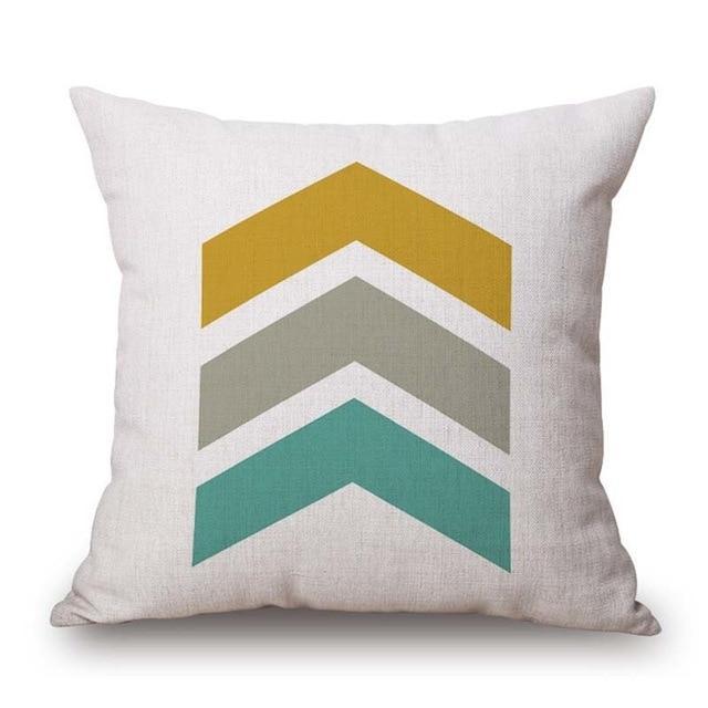 BowLift | Geometric Animal Cushion Cover