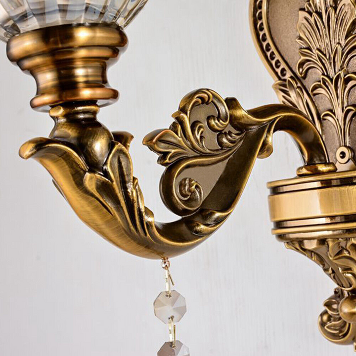 BowLift | Vintage Gold Wall Lamp – Aureo