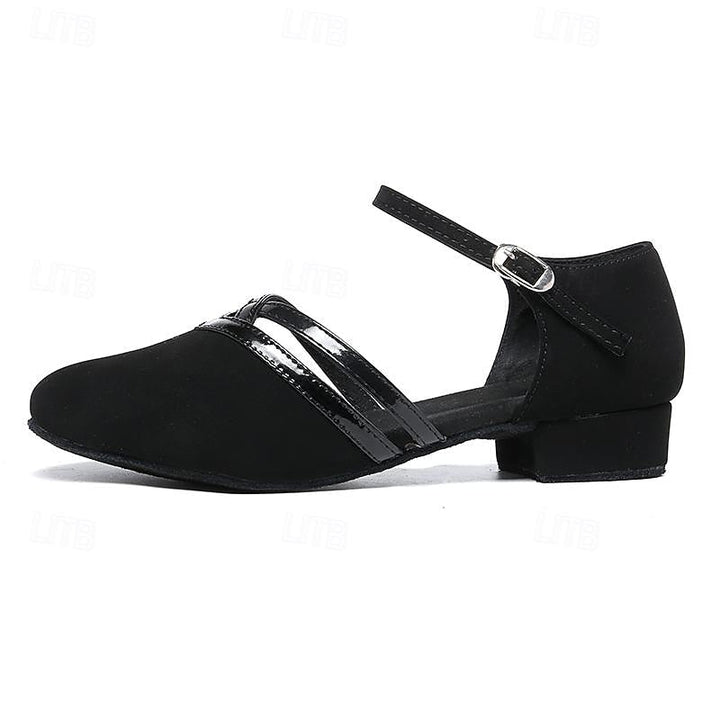 BowLift | Women's dance shoes for modern dance