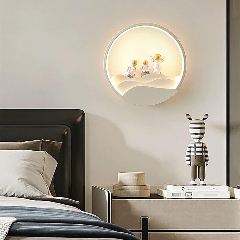 BowLift | Astronaut Wall Lamp with TriColor LED Light - 11" x 11"