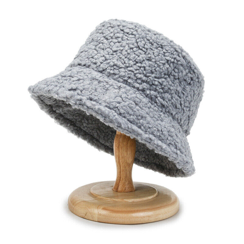 BowLift | Livia Women’s Teddy Bucket Hat Warm Lambswool