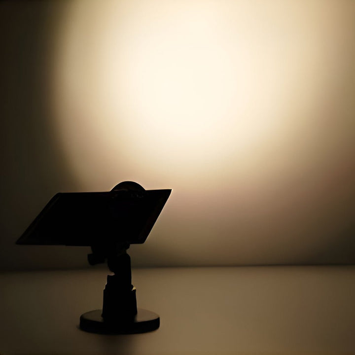 BowLift | Adjustable Solar Garden Lamps for Illuminating Plants and Trees