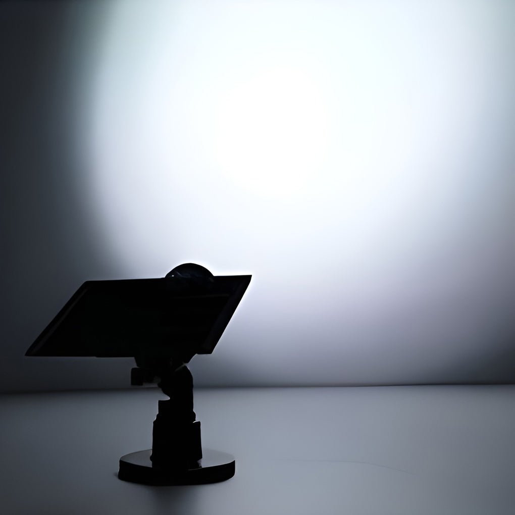 BowLift | Adjustable Solar Garden Lamps for Illuminating Plants and Trees