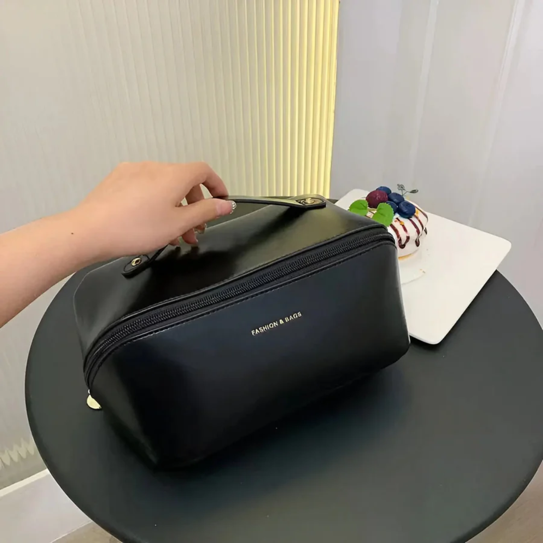 BowLift | Waterproof Cosmetic Bag - BeautyGuard