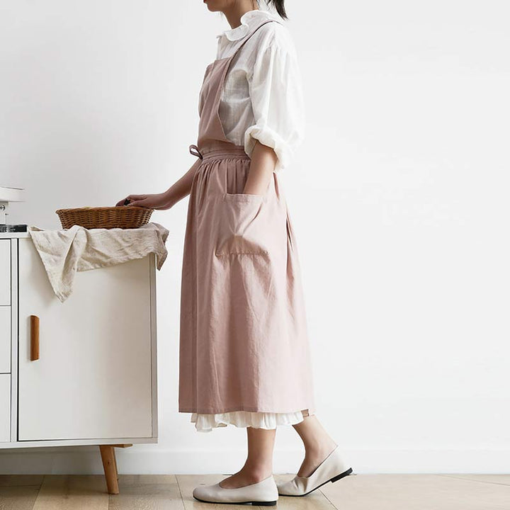 BowLift | Waterproof Cotton Apron with Handy Pockets - ChefMate