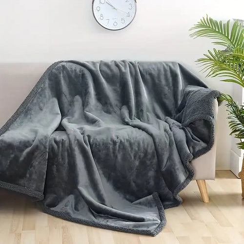 BowLift | Waterproof Fleece Blanket Soft Protective Throw