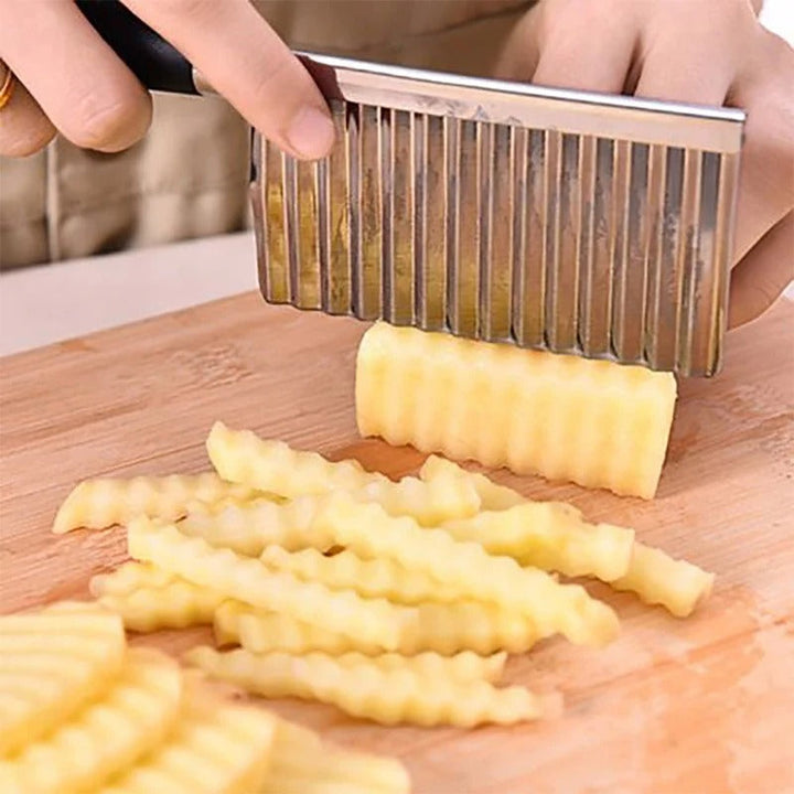 BowLift | WaveCut Stainless Steel Vegetable Knife