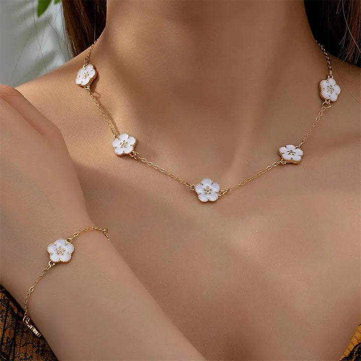 BowLift | White Accented Clover Necklace and Bracelet Set