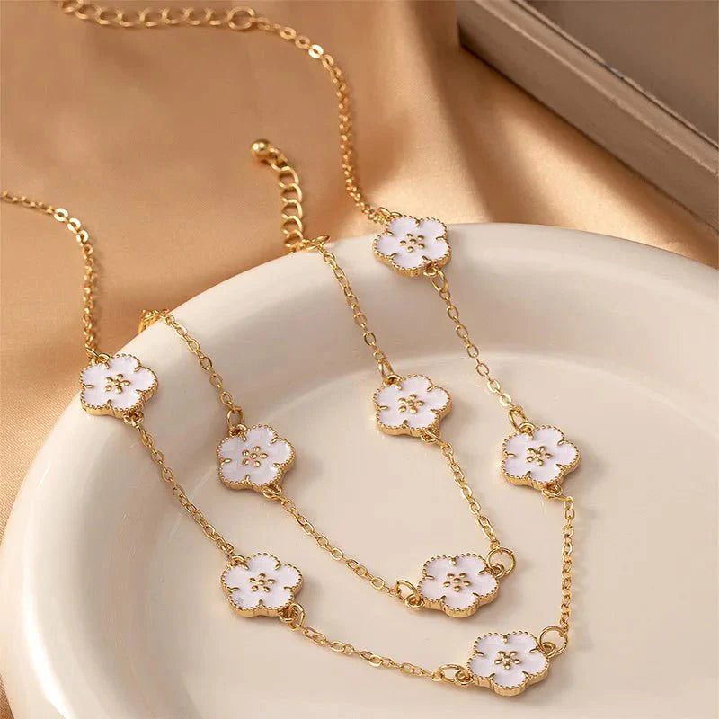 BowLift | White Accented Clover Necklace and Bracelet Set