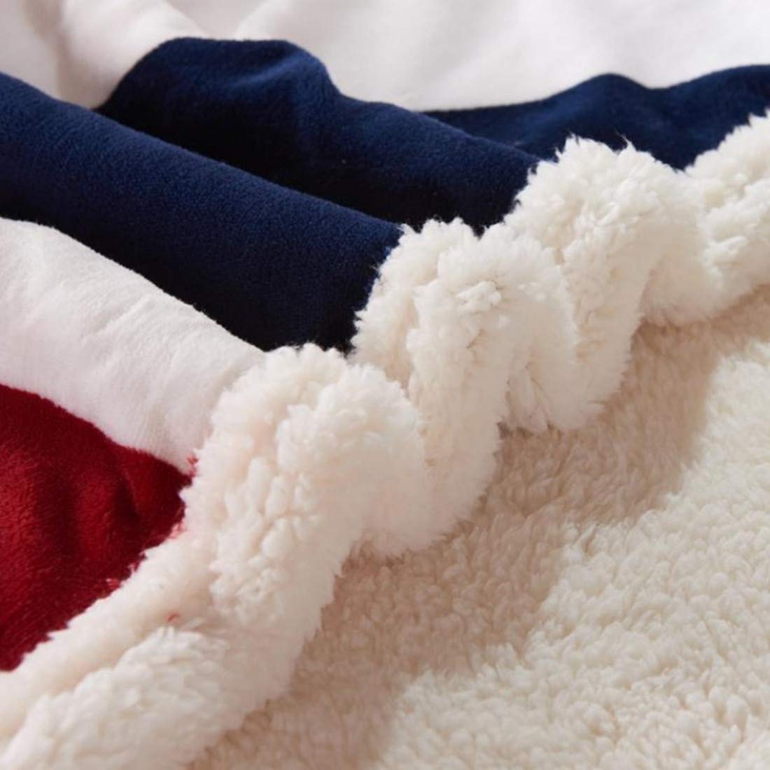 BowLift | Flannel-Sherpa Blanket with American Flag