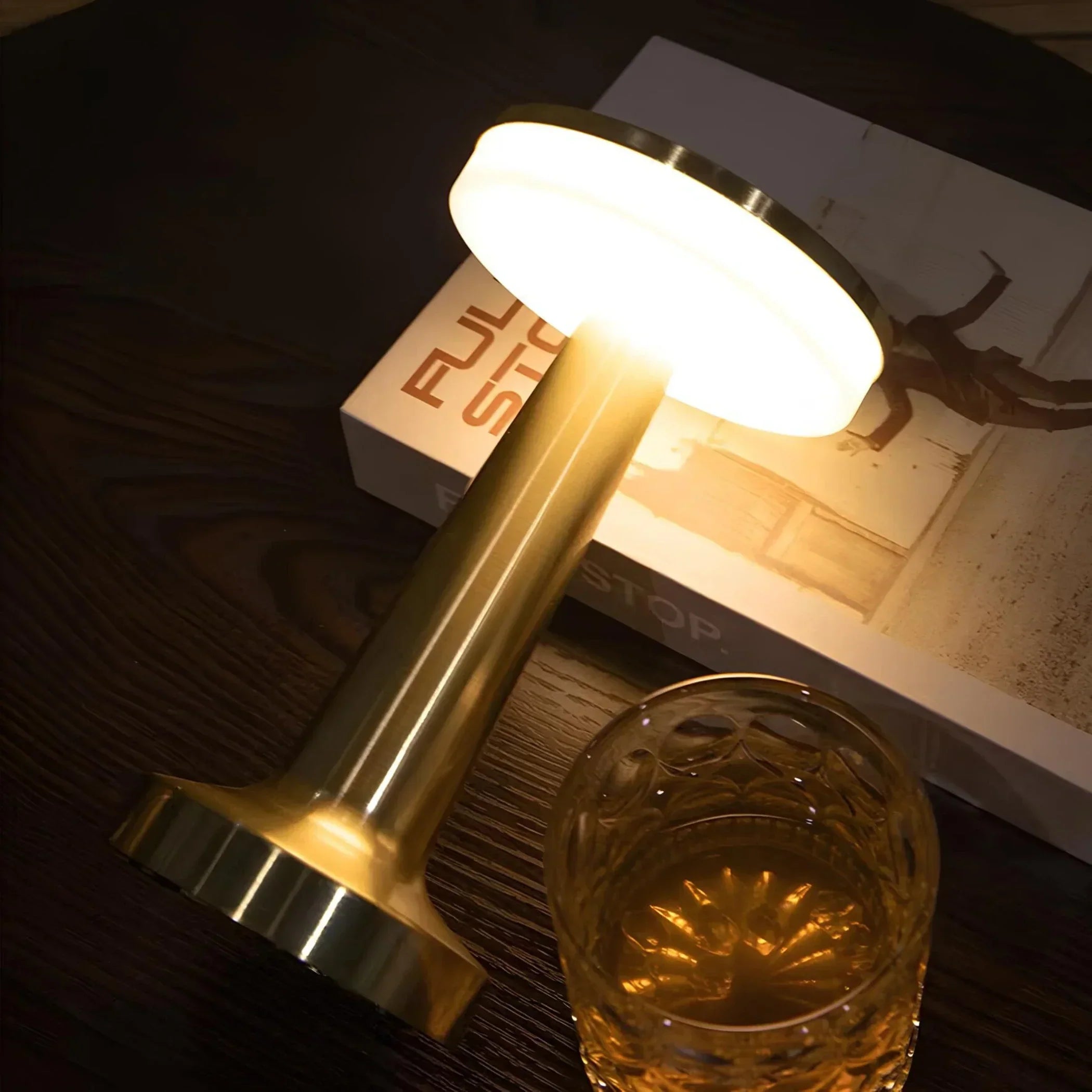 BowLift | Wireless Retro Table Lamp - LumiBar