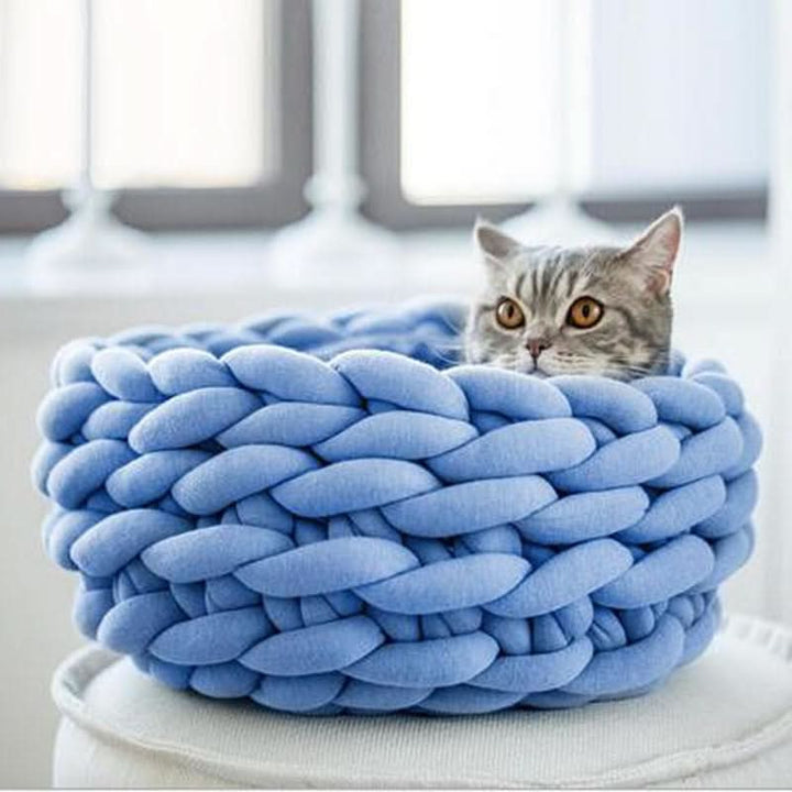 BowLift | Soft woollen basket for pets with high edge support