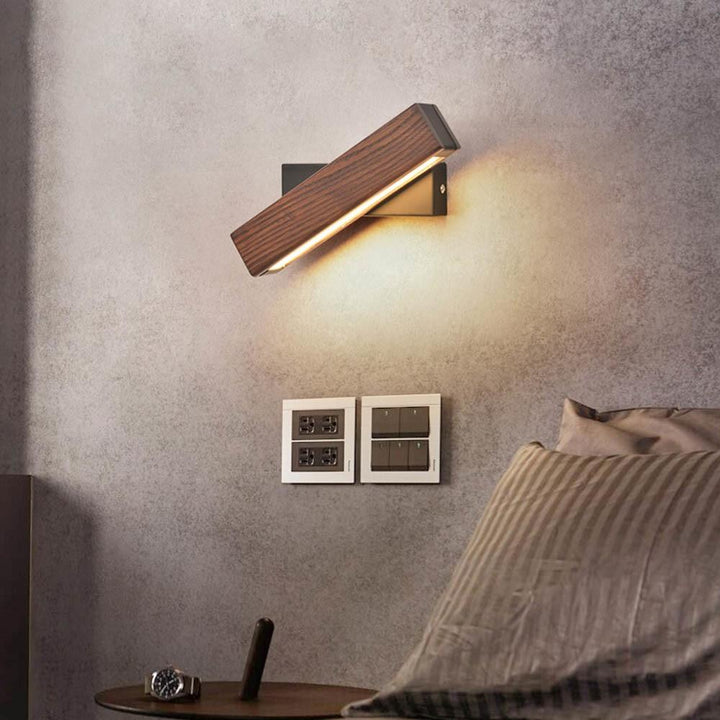 BowLift | Wooden LED Wall Lamp with Rotating Function - Twilight Pivot