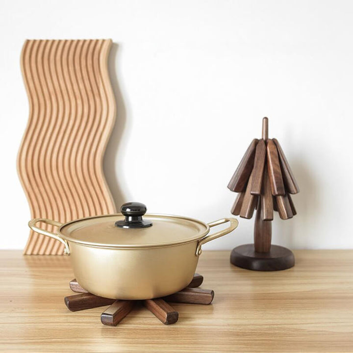 BowLift | WOODLIA – Elegant Walnut Placemats for Modern & Stylish Dining