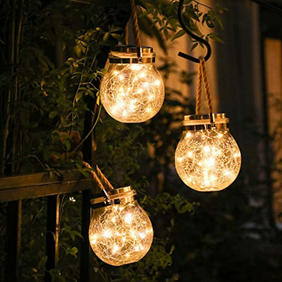 BowLift | LumiSoleil Solar Light - Elegant solar-powered outdoor lamp